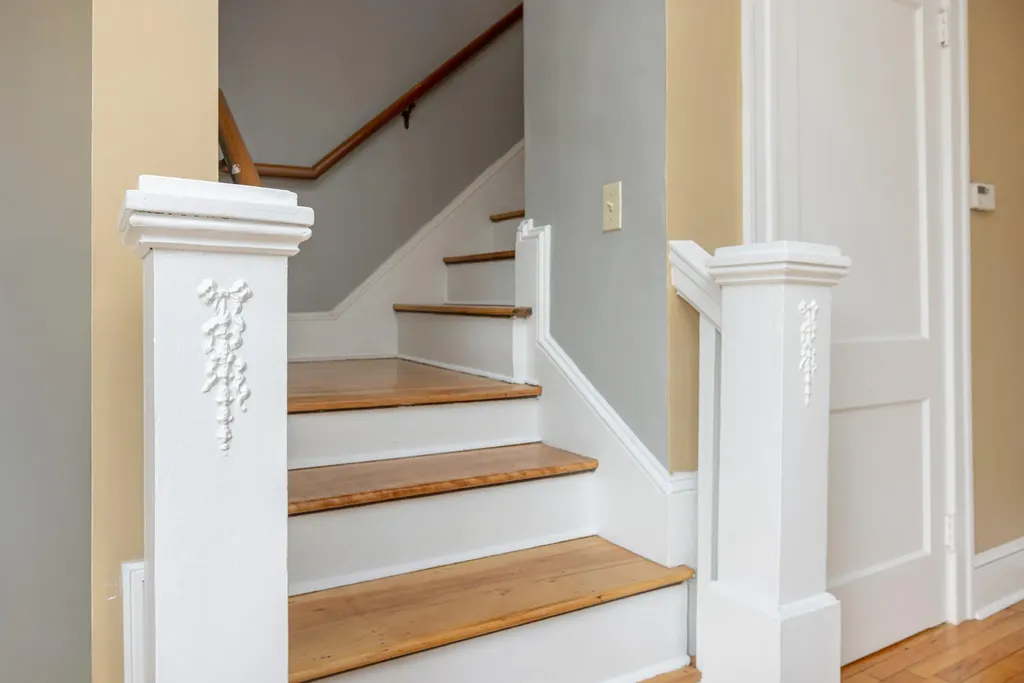 2 Hammond Road Falmouth ME 04105