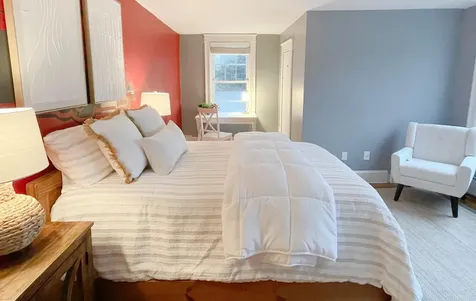 2 Hammond Road Falmouth ME 04105