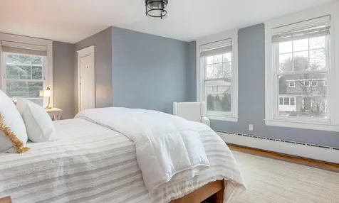 2 Hammond Road Falmouth ME 04105