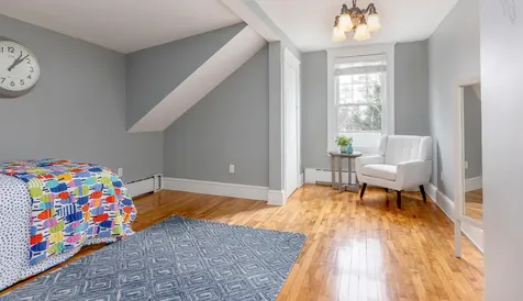 2 Hammond Road Falmouth ME 04105