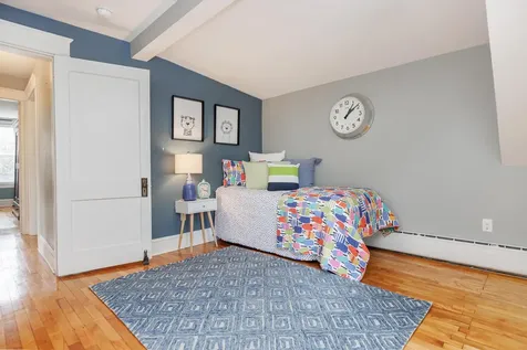 2 Hammond Road Falmouth ME 04105