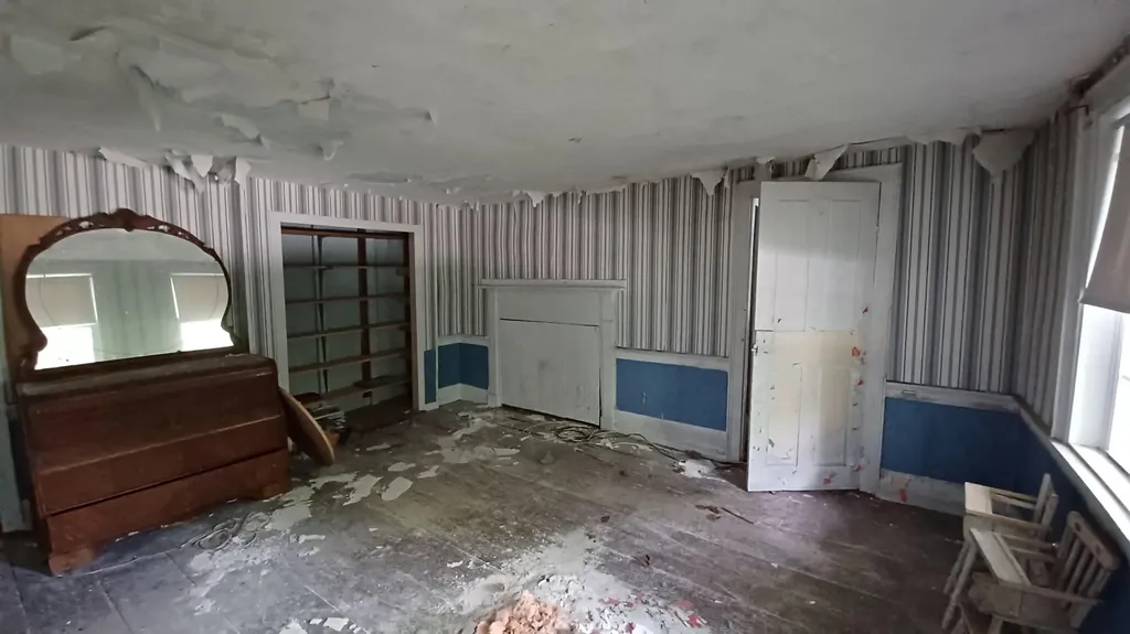 423 Ridge Road Fairfield ME 04937