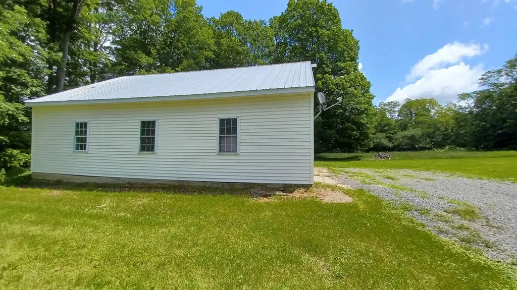 423 Ridge Road Fairfield ME 04937
