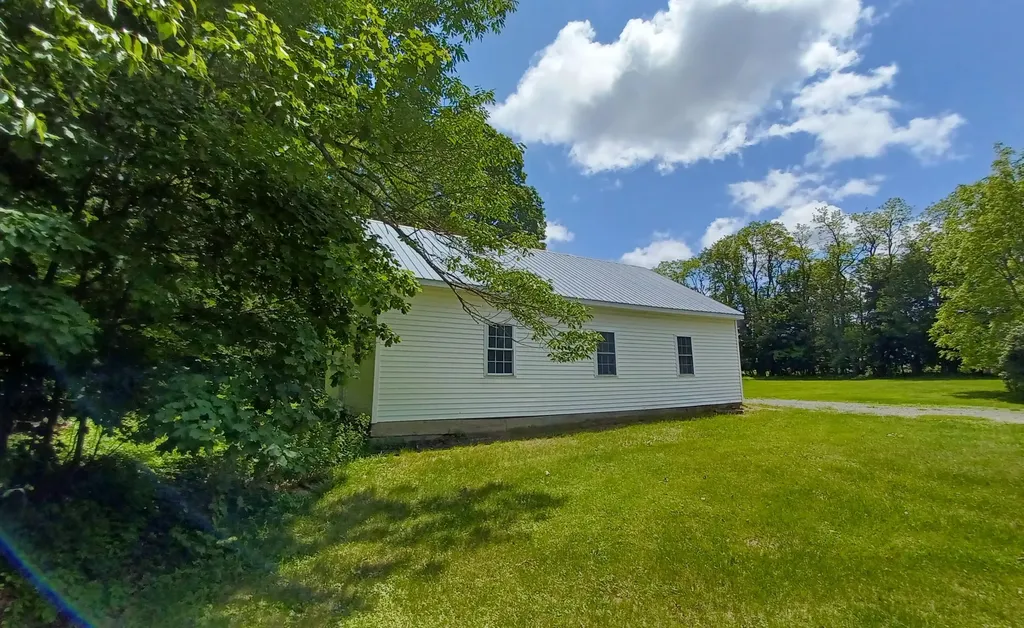 423 Ridge Road Fairfield ME 04937