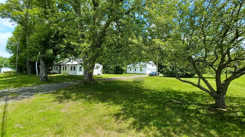 423 Ridge Road Fairfield ME 04937