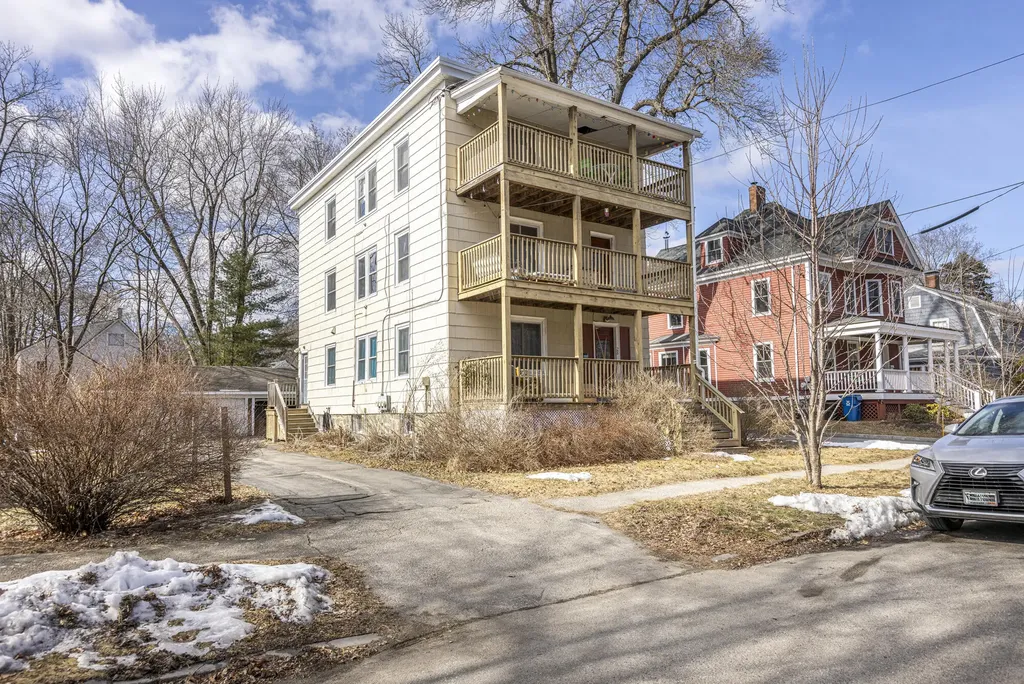 28 Saint George Street Portland ME 04103