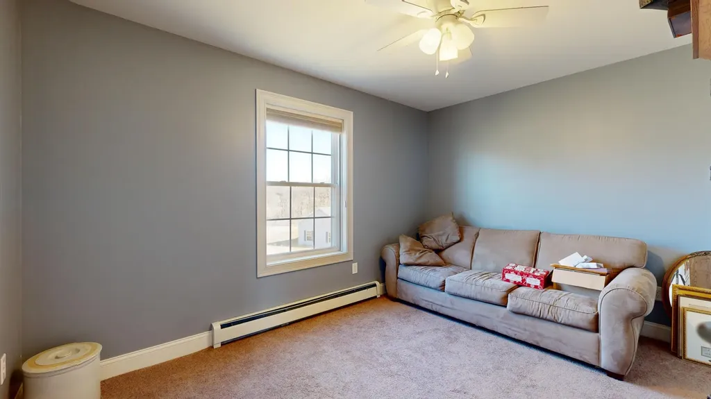 48 Lubear Way Auburn ME 04210