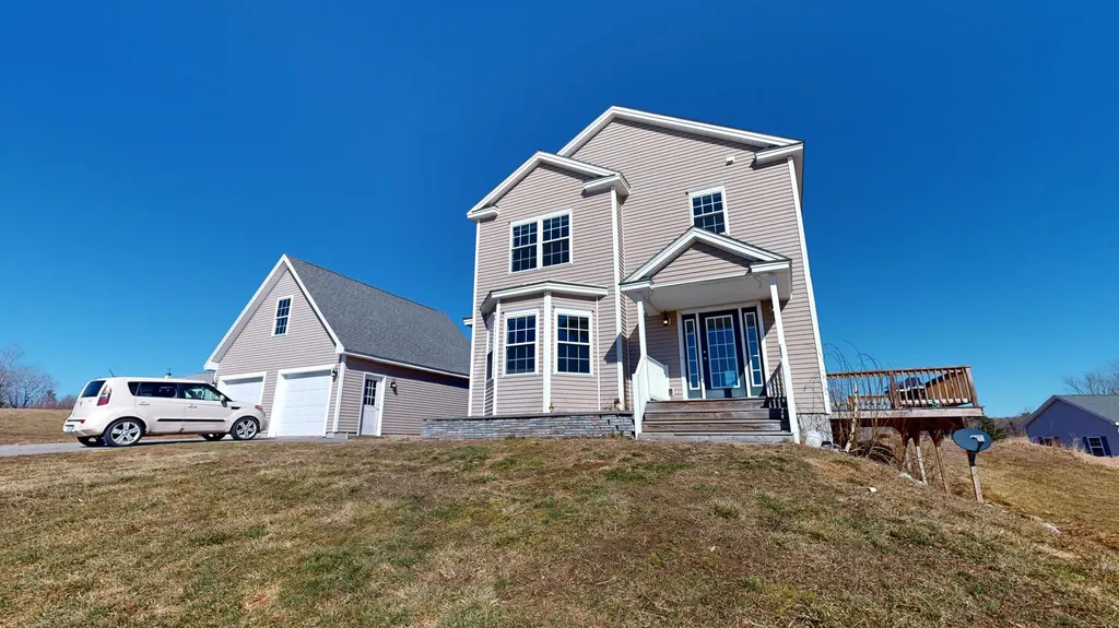48 Lubear Way Auburn ME 04210