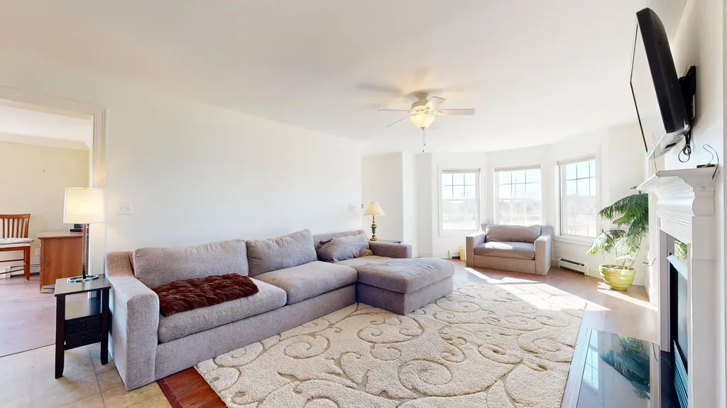 48 Lubear Way Auburn ME 04210