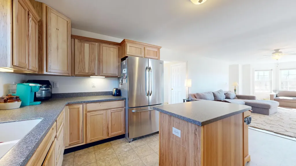48 Lubear Way Auburn ME 04210