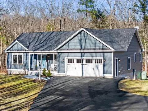 9 Sadie Lane Kennebunk ME 04043