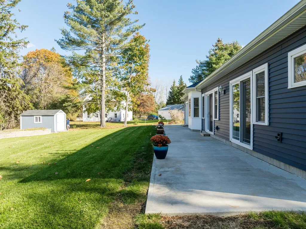 3 Clam Cove Drive Rockport ME 04856