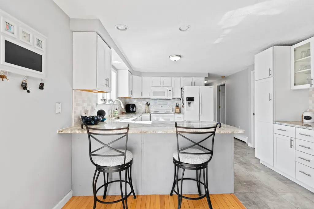 25 Truman Road Gorham ME 04038