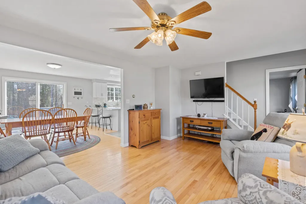 25 Truman Road Gorham ME 04038