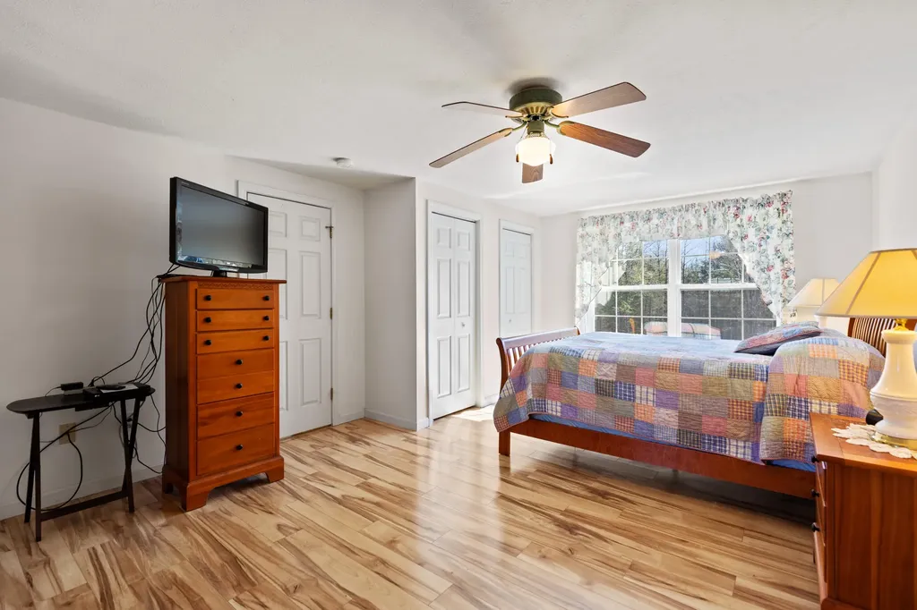 25 Truman Road Gorham ME 04038