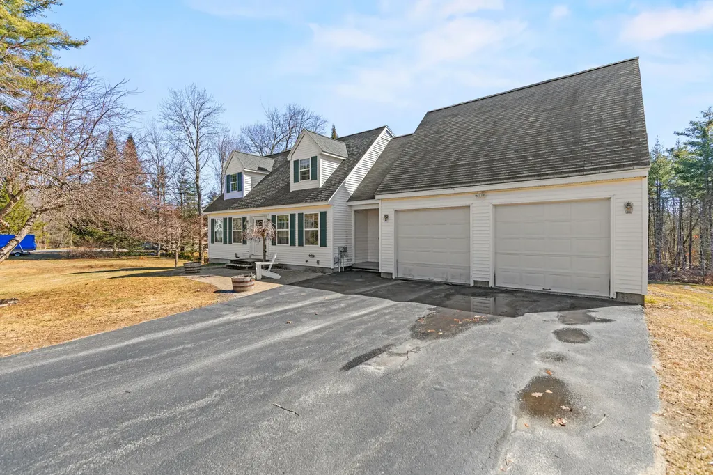 25 Truman Road Gorham ME 04038