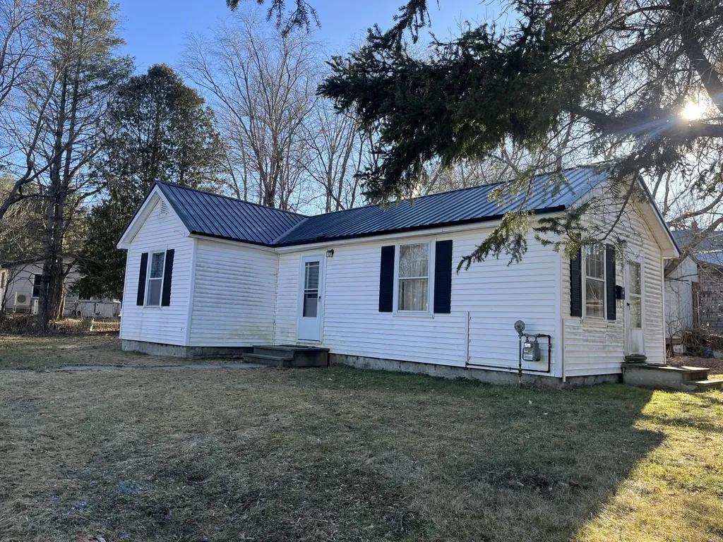 62 Lincoln Street Old Town ME 04468