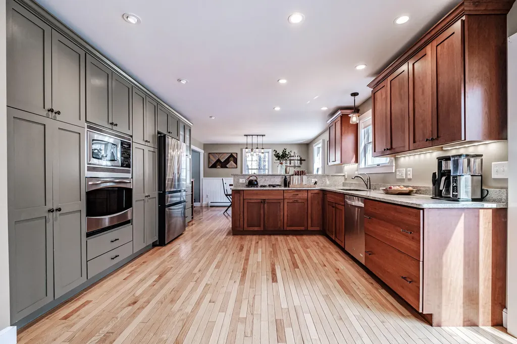 19 Bramblewood Road Auburn ME 04210