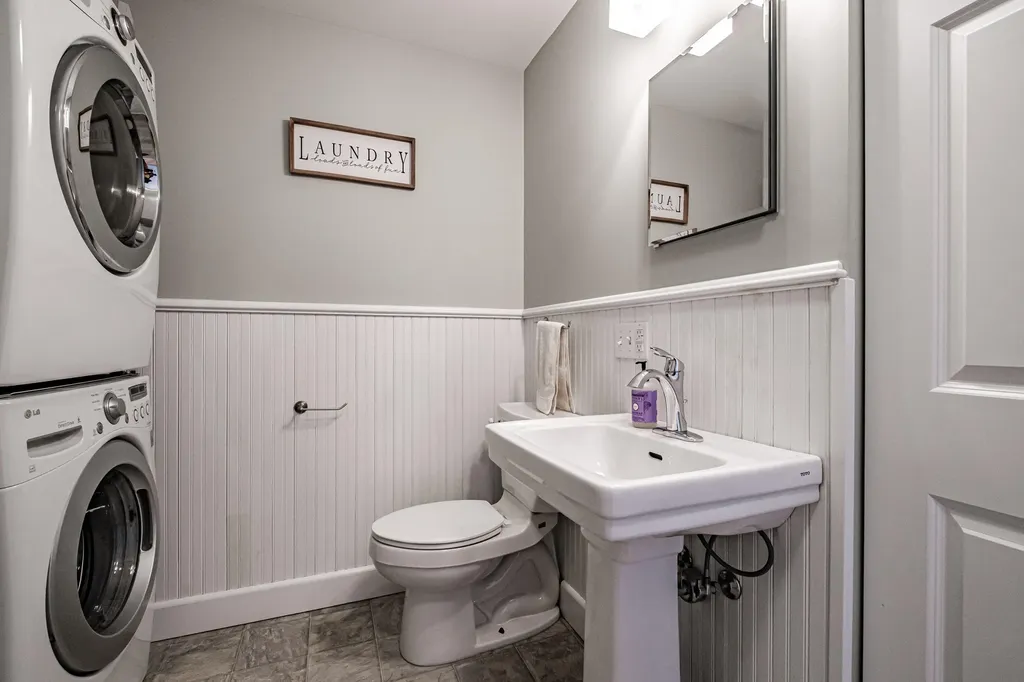 19 Bramblewood Road Auburn ME 04210