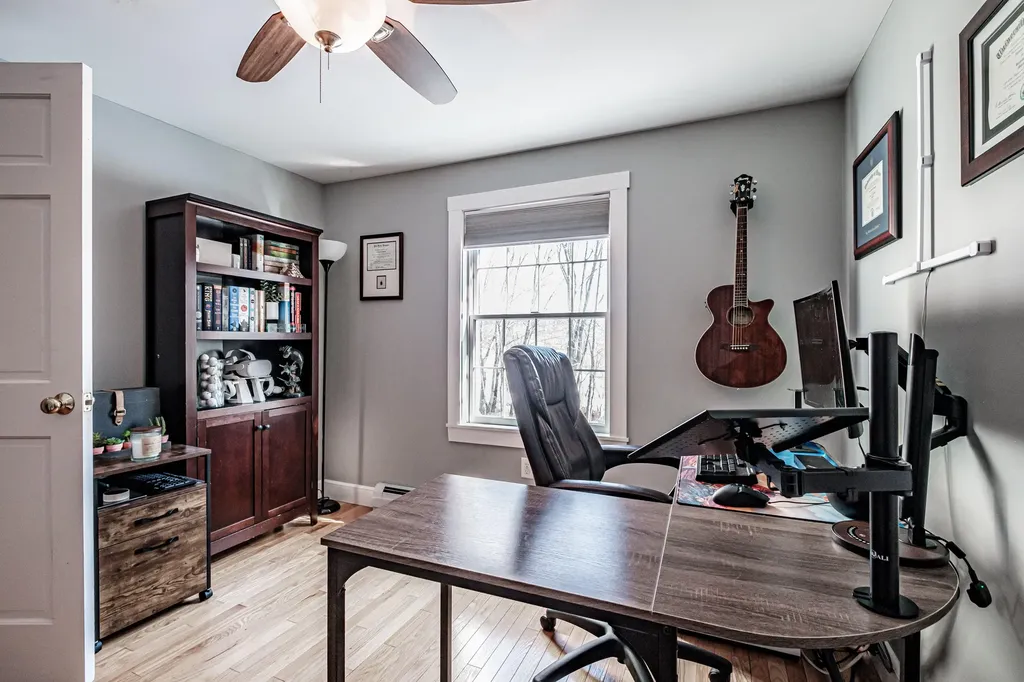 19 Bramblewood Road Auburn ME 04210