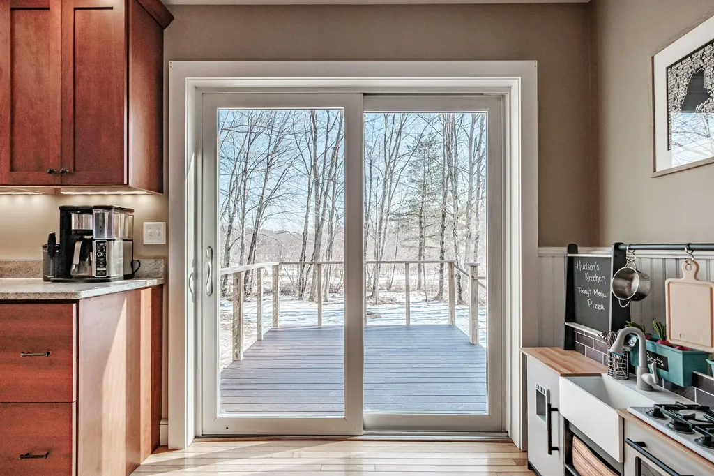 19 Bramblewood Road Auburn ME 04210
