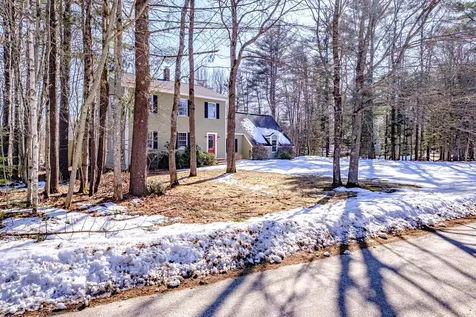19 Bramblewood Road Auburn ME 04210