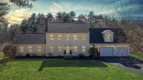 186 Regan Lane Portland ME 04103