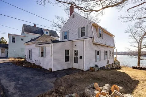 11 Oak Terrace Kittery ME 03904