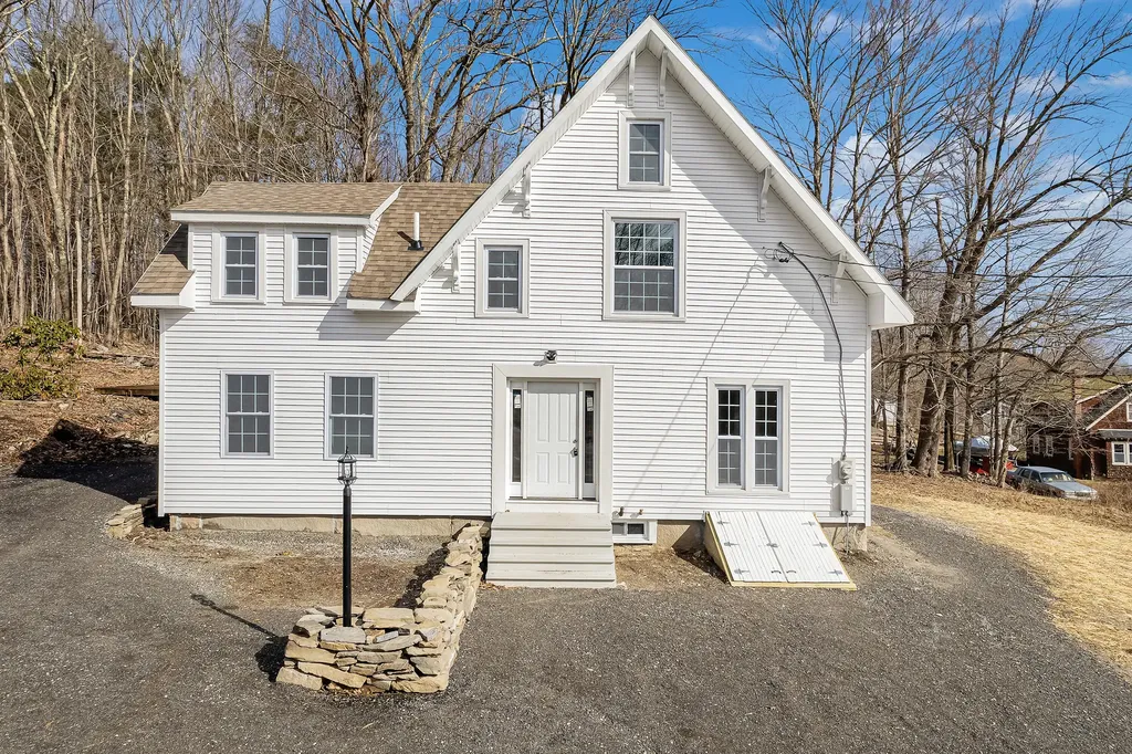 13 Hardscrabble Road Litchfield ME 04350