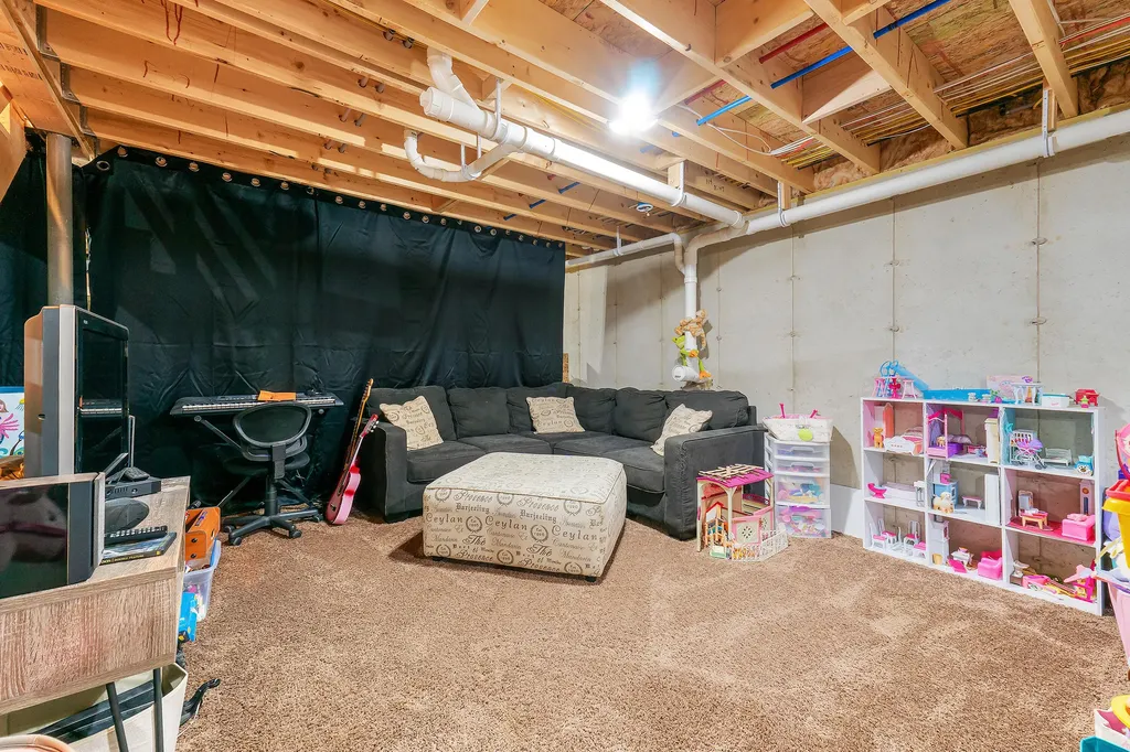 251 Shepard Hill Road Union ME 04862