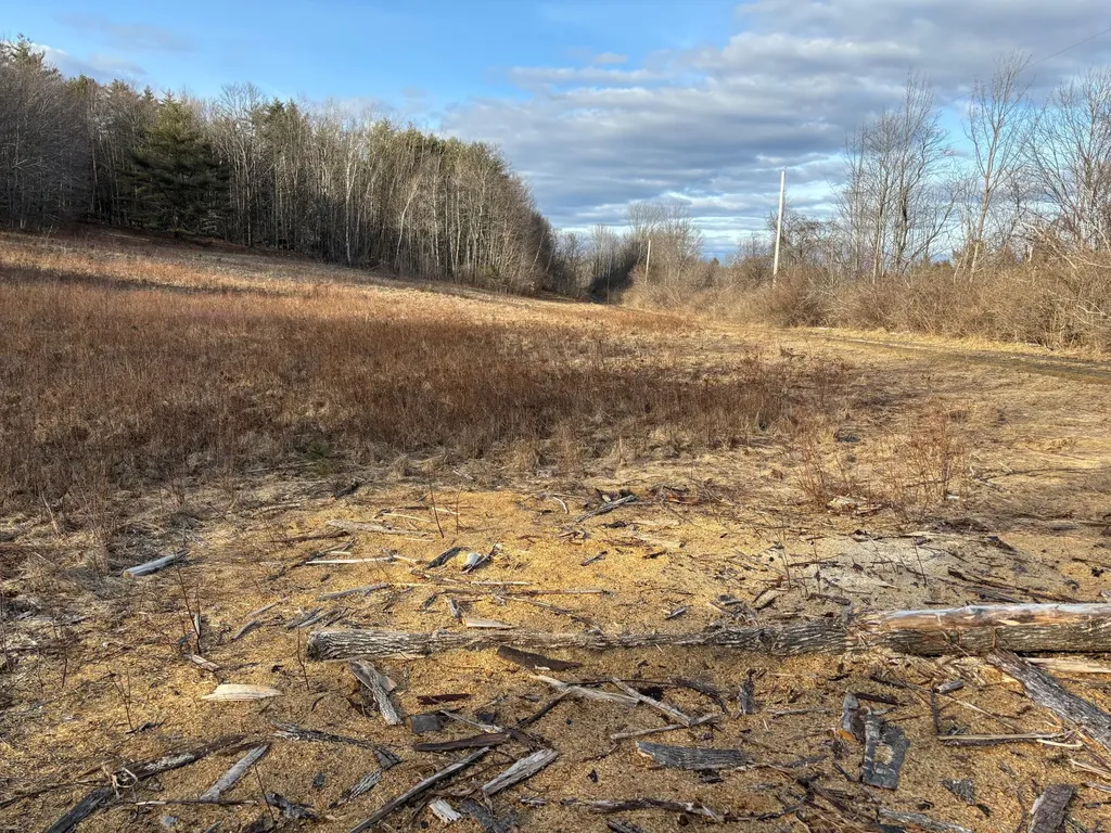 M5 L43-6 Six Rod Road Fairfield ME 04936