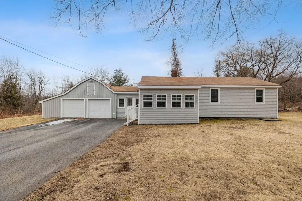 118 Sebago Lake Road Gorham ME 04038