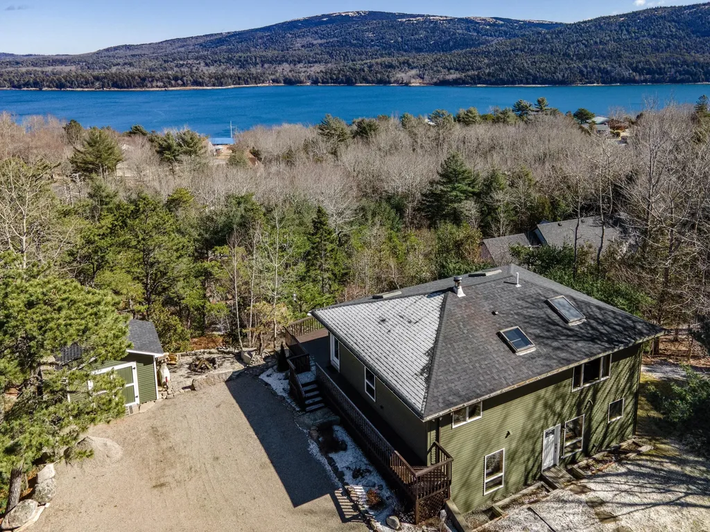16 Pine Ledge Lane Mount Desert ME 04660