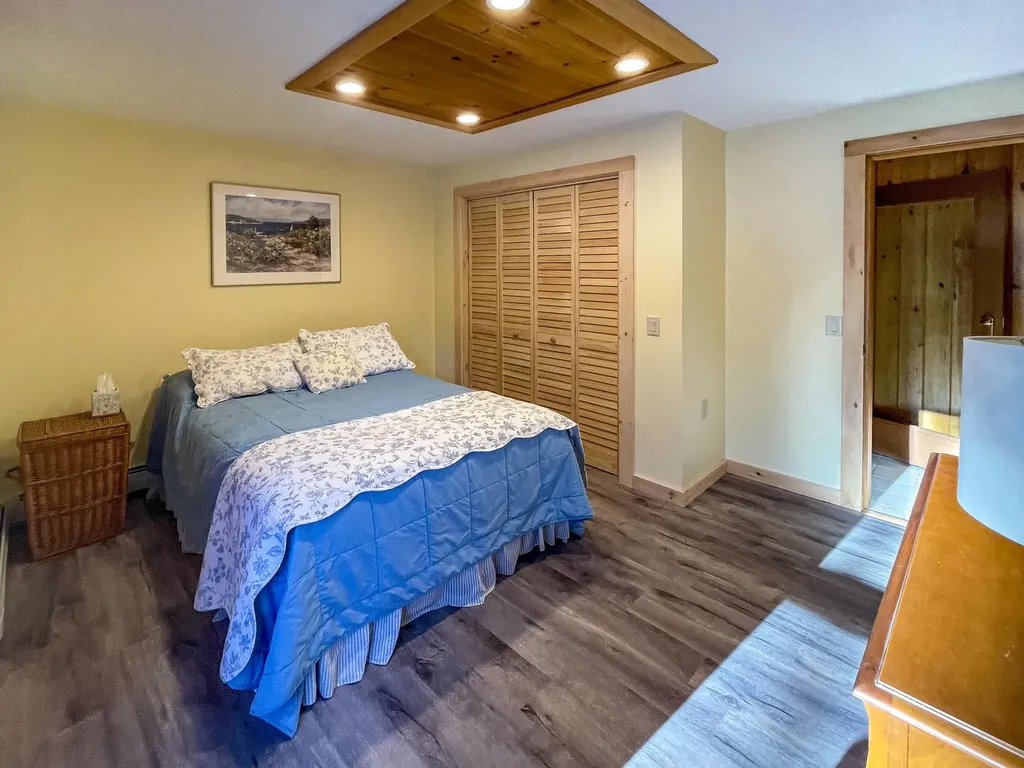 16 Pine Ledge Lane Mount Desert ME 04660
