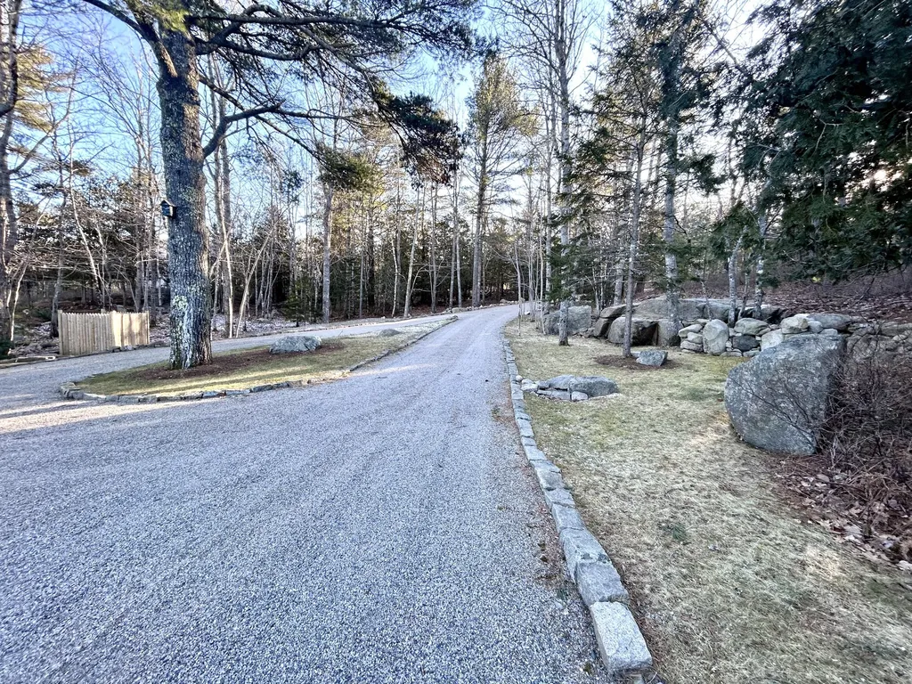 16 Pine Ledge Lane Mount Desert ME 04660