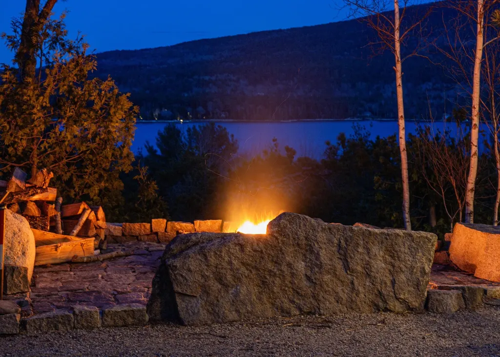 16 Pine Ledge Lane Mount Desert ME 04660