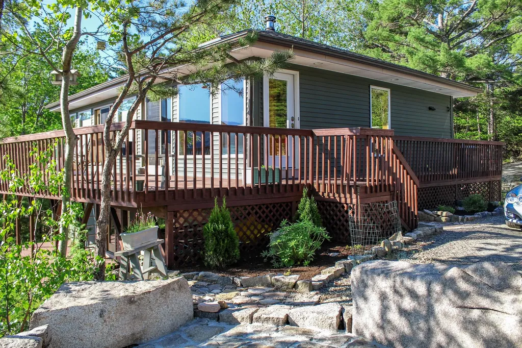 16 Pine Ledge Lane Mount Desert ME 04660