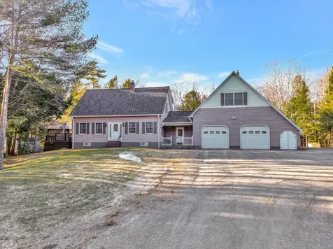 81 Oakwood Drive Belgrade ME 04917