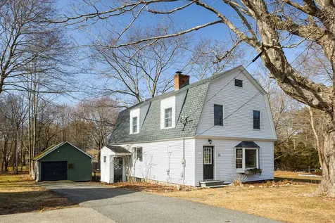 21 Organug Road York ME 03909