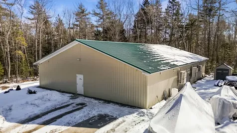 17 Lockhart Cove Road Bristol ME 04558