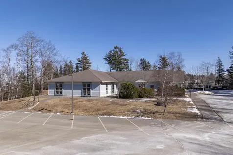 11 Avery Lane Ellsworth ME 04605