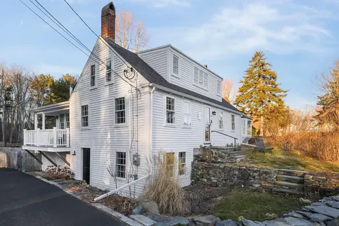 63 Pepperrell Road Kittery ME 03905