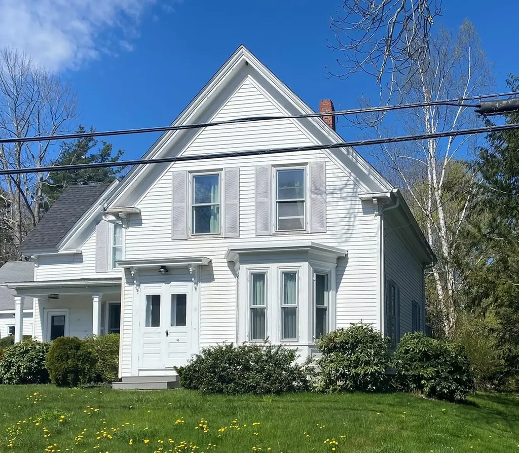 11 Union Street Camden ME 04843