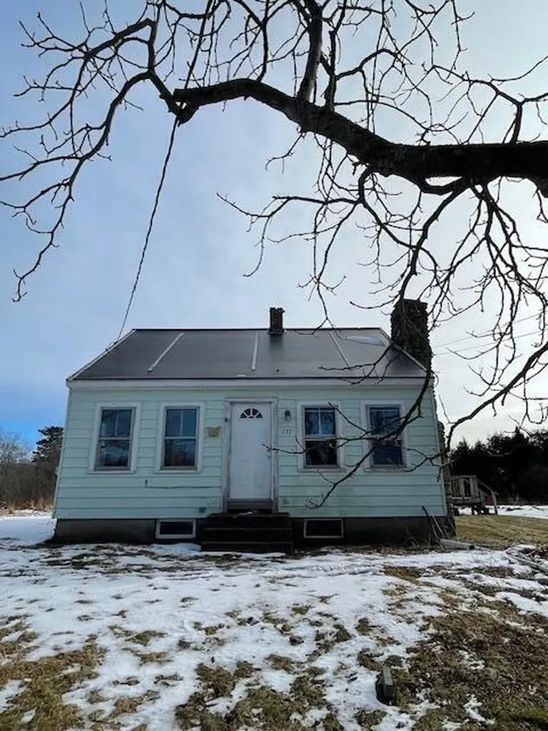 777 River Road Saint George ME 04860