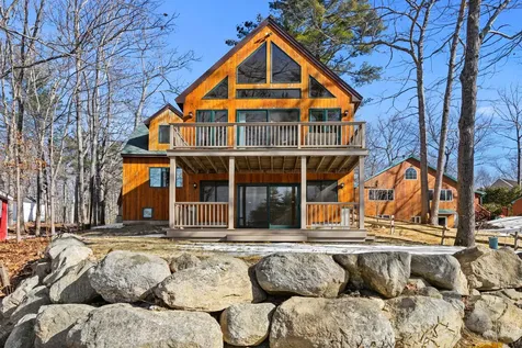 16 Island Drive Windham ME 04062