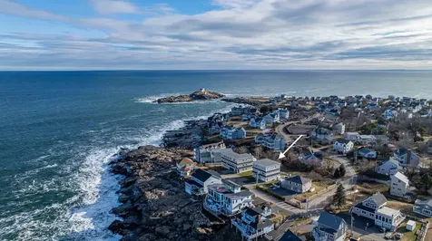 5 Nubble Point York ME 03909
