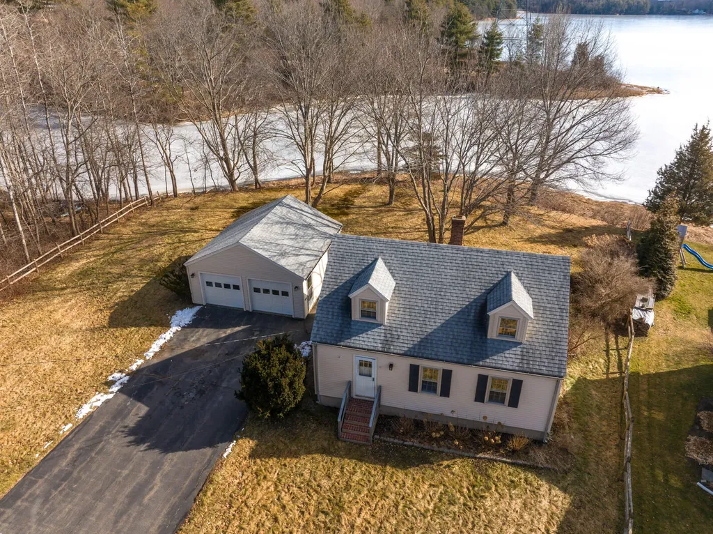 11 Spinney Creek Road Eliot ME 03903