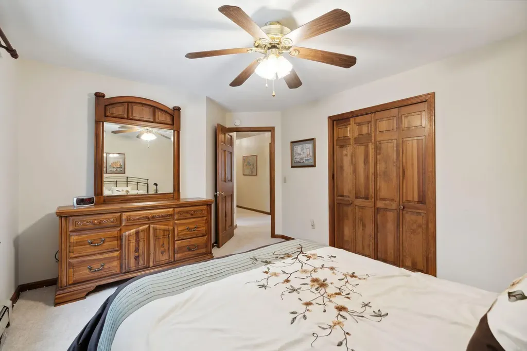 28 Coombs Road Topsham ME 04086