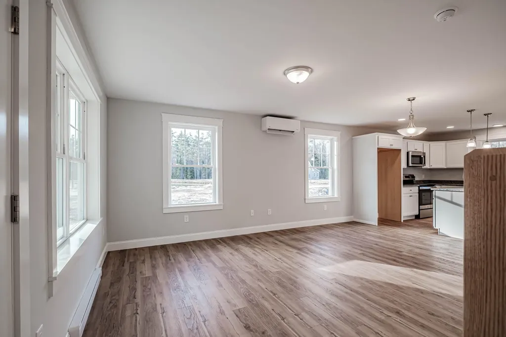 439 Independence Way Wells ME 04090