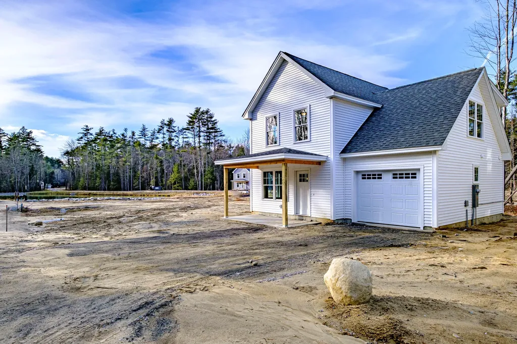 439 Independence Way Wells ME 04090